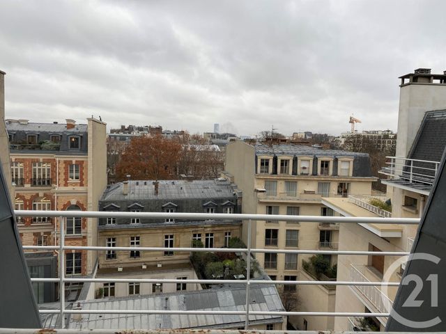 Afficher la photo en grand Chambre à vendre - 1 pièce - 16.0 m2 - PARIS - 75008 - ILE-DE-FRANCE - Century 21 Parmentier - Saint Maur