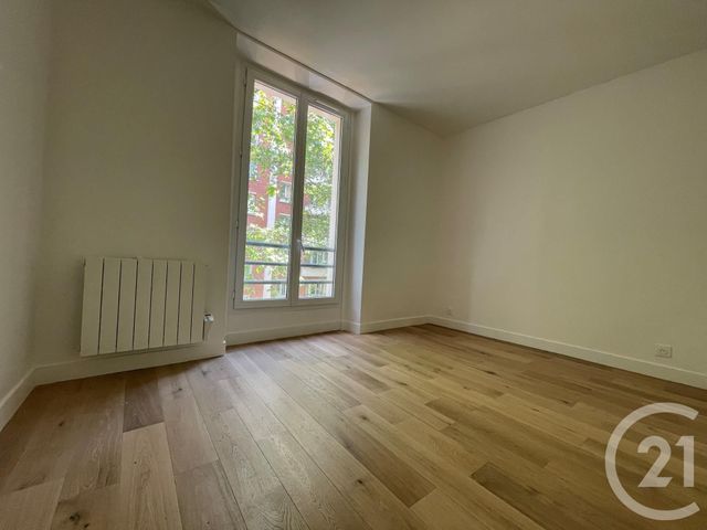 Afficher la photo en grand Appartement F2 à vendre - 3 pièces - 49.61 m2 - PARIS - 75011 - ILE-DE-FRANCE - Century 21 Parmentier - Saint Maur