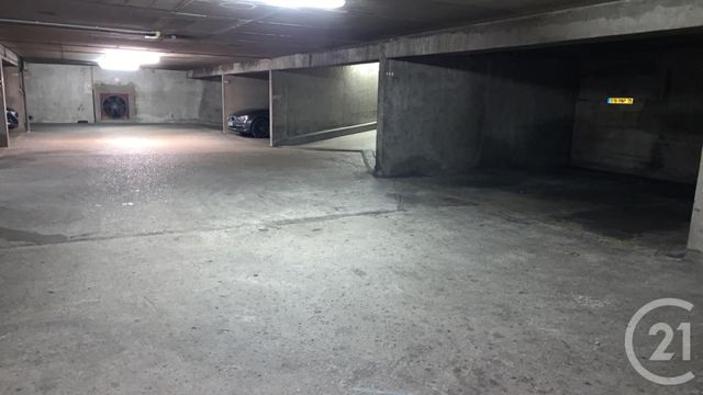 parking à louer - 12.0 m2 - PARIS - 75011 - ILE-DE-FRANCE - Century 21 Parmentier - Saint Maur