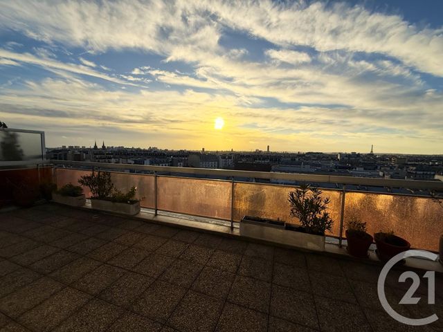 - PARIS - 