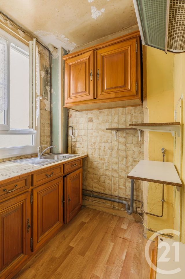 Appartement F2 à vendre - 2 pièces - 33.22 m2 - PARIS - 75011 - ILE-DE-FRANCE - Century 21 Parmentier - Saint Maur