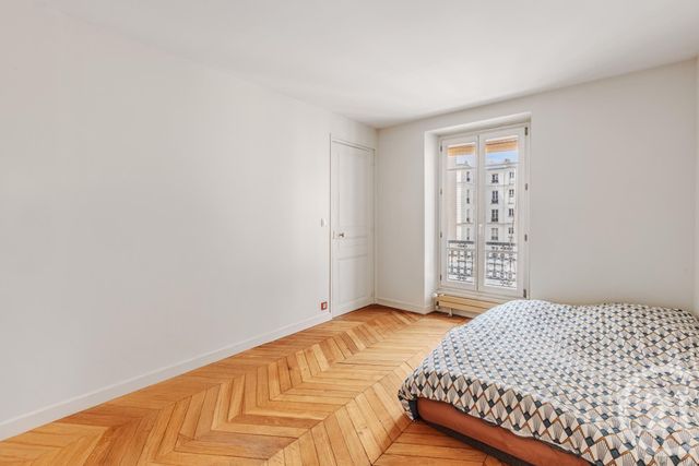 Afficher la photo en grand Appartement F4 à vendre - 4 pièces - 94.5 m2 - PARIS - 75011 - ILE-DE-FRANCE - Century 21 Parmentier - Saint Maur