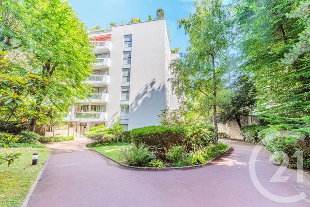 Afficher la photo en grand Appartement F4 à vendre - 4 pièces - 93.97 m2 - PARIS - 75013 - ILE-DE-FRANCE - Century 21 Parmentier - Saint Maur