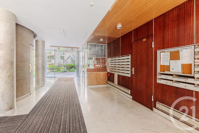 Afficher la photo en grand Appartement F4 à vendre - 4 pièces - 93.97 m2 - PARIS - 75013 - ILE-DE-FRANCE - Century 21 Parmentier - Saint Maur