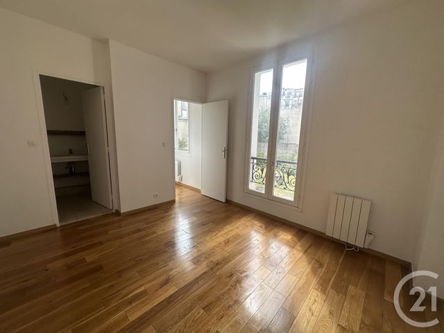 Appartement à louer - 2 pièces - 46.06 m2 - PARIS - 75011 - ILE-DE-FRANCE - Century 21 Parmentier - Saint Maur