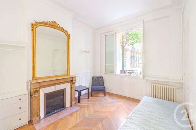 Appartement F4 à vendre - 4 pièces - 75.23 m2 - PARIS - 75011 - ILE-DE-FRANCE - Century 21 Parmentier - Saint Maur