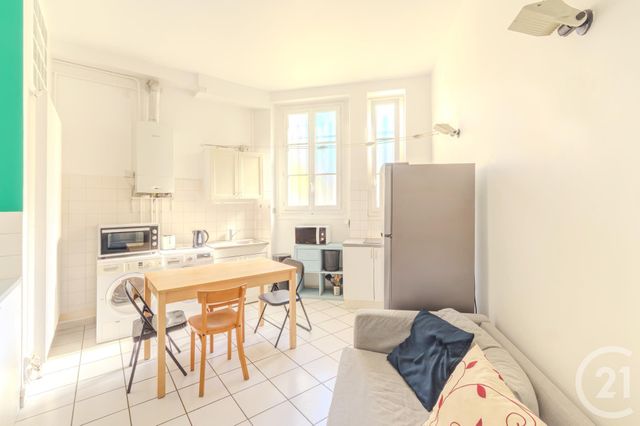 Appartement F4 à vendre - 4 pièces - 75.23 m2 - PARIS - 75011 - ILE-DE-FRANCE - Century 21 Parmentier - Saint Maur