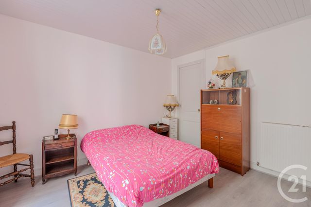 Afficher la photo en grand Appartement F2 à vendre - 2 pièces - 40.1 m2 - PARIS - 75011 - ILE-DE-FRANCE - Century 21 Parmentier - Saint Maur