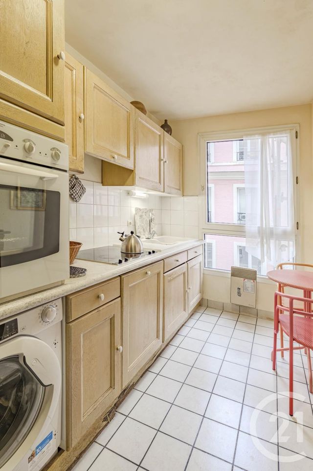 Afficher la photo en grand Appartement à vendre - 3 pièces - 70.86 m2 - PARIS - 75011 - ILE-DE-FRANCE - Century 21 Parmentier - Saint Maur