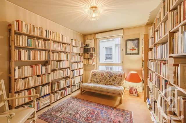 Afficher la photo en grand Appartement à vendre - 3 pièces - 70.86 m2 - PARIS - 75011 - ILE-DE-FRANCE - Century 21 Parmentier - Saint Maur