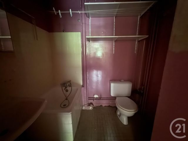 Afficher la photo en grand Appartement F1 à vendre - 1 pièce - 31.0 m2 - VITRY SUR SEINE - 94 - ILE-DE-FRANCE - Century 21 Parmentier - Saint Maur