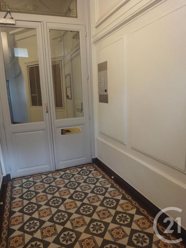 Appartement F4 à vendre - 4 pièces - 79.0 m2 - PARIS - 75011 - ILE-DE-FRANCE - Century 21 Parmentier - Saint Maur