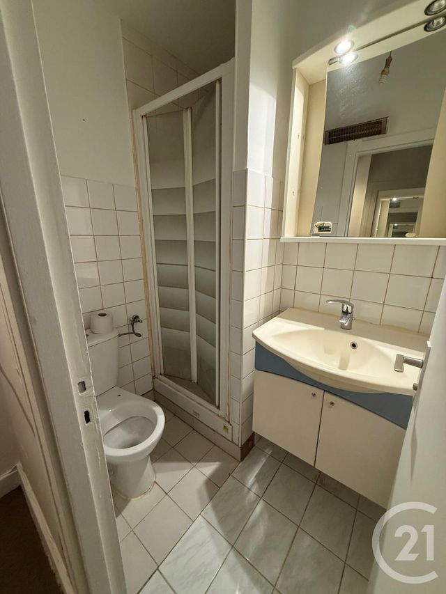 Appartement F1 à vendre - 1 pièce - 16.31 m2 - PARIS - 75011 - ILE-DE-FRANCE - Century 21 Parmentier - Saint Maur