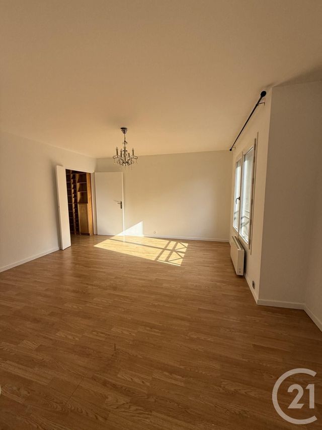 Appartement à vendre - 4 pièces - 86.91 m2 - PARIS - 75011 - ILE-DE-FRANCE - Century 21 Parmentier - Saint Maur
