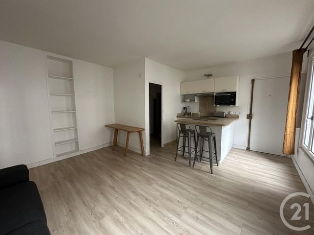 Appartement F1 à louer - 1 pièce - 25.78 m2 - PARIS - 75011 - ILE-DE-FRANCE - Century 21 Parmentier - Saint Maur