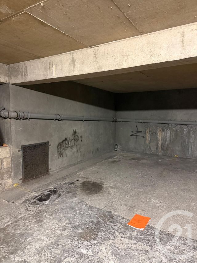 Parking à vendre PARIS