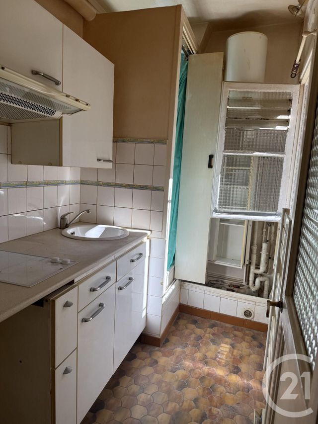 Appartement F2 à vendre - 2 pièces - 23.7 m2 - PARIS - 75010 - ILE-DE-FRANCE - Century 21 Parmentier - Saint Maur