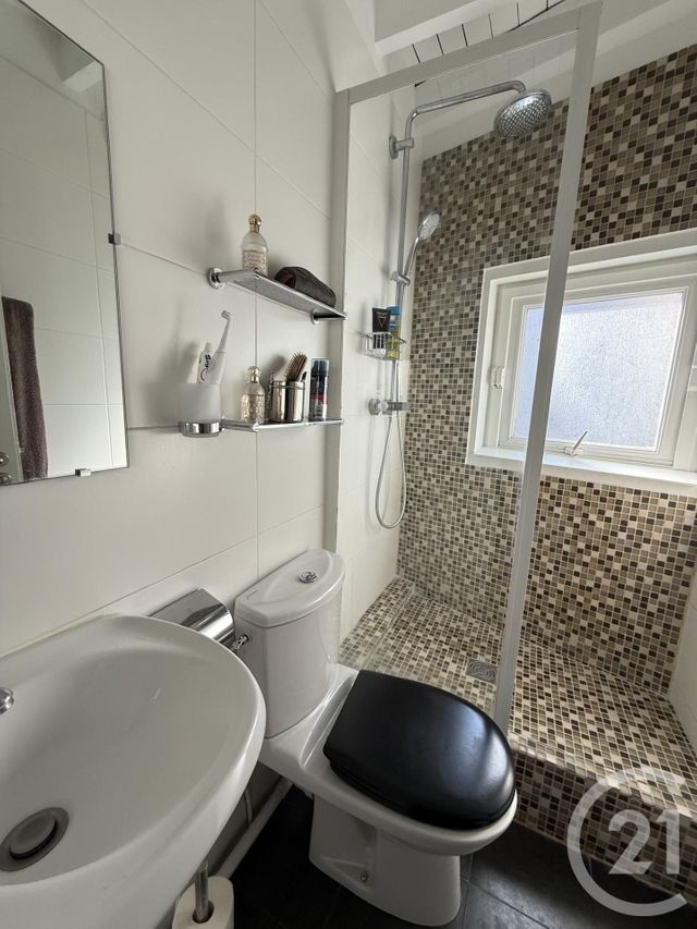 Appartement F4 à vendre - 4 pièces - 100.89 m2 - PARIS - 75011 - ILE-DE-FRANCE - Century 21 Parmentier - Saint Maur