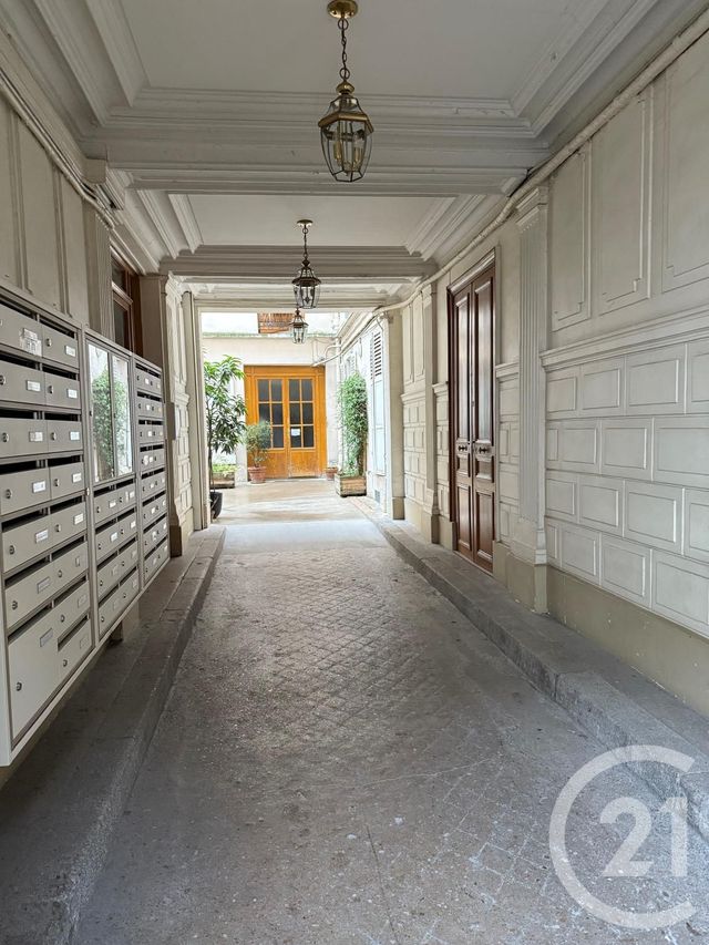 Appartement F4 à vendre - 4 pièces - 98.12 m2 - PARIS - 75012 - ILE-DE-FRANCE - Century 21 Parmentier - Saint Maur