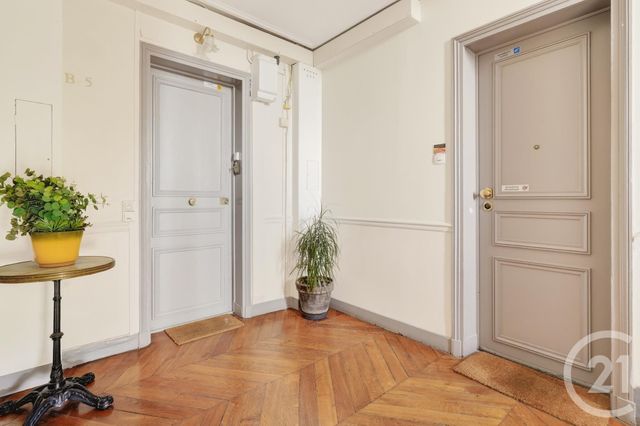 Appartement F4 à vendre - 4 pièces - 81.4 m2 - PARIS - 75011 - ILE-DE-FRANCE - Century 21 Parmentier - Saint Maur
