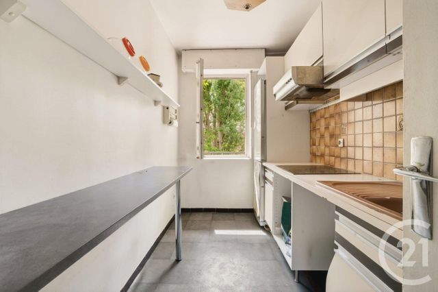 Appartement F3 à vendre - 3 pièces - 57.51 m2 - PARIS - 75011 - ILE-DE-FRANCE - Century 21 Parmentier - Saint Maur