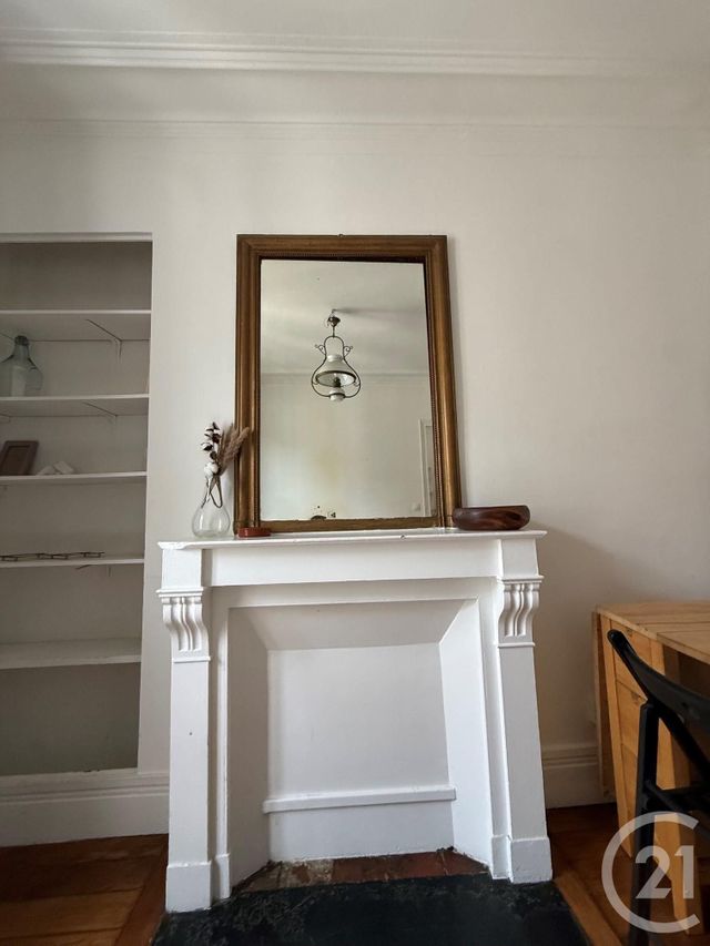 Appartement F3 à vendre - 3 pièces - 54.11 m2 - PARIS - 75019 - ILE-DE-FRANCE - Century 21 Parmentier - Saint Maur