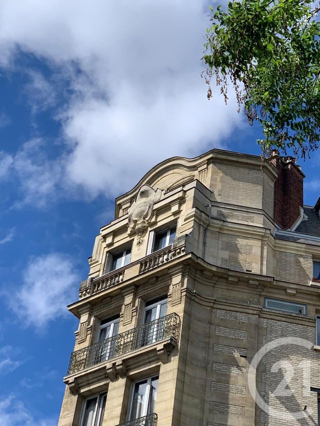 Appartement F5 à vendre - 5 pièces - 87.12 m2 - PARIS - 75011 - ILE-DE-FRANCE - Century 21 Parmentier - Saint Maur