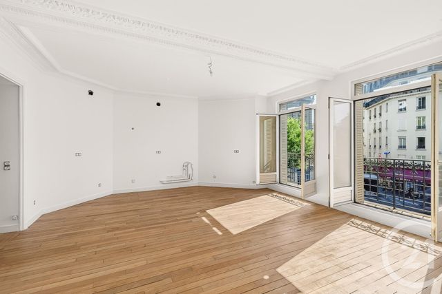 Appartement F5 à vendre - 5 pièces - 87.12 m2 - PARIS - 75011 - ILE-DE-FRANCE - Century 21 Parmentier - Saint Maur