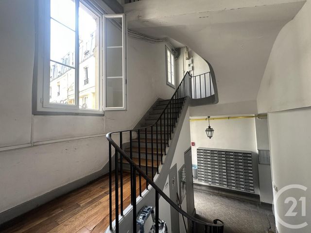 Appartement F1 à vendre - 1 pièce - 14.3 m2 - PARIS - 75011 - ILE-DE-FRANCE - Century 21 Parmentier - Saint Maur