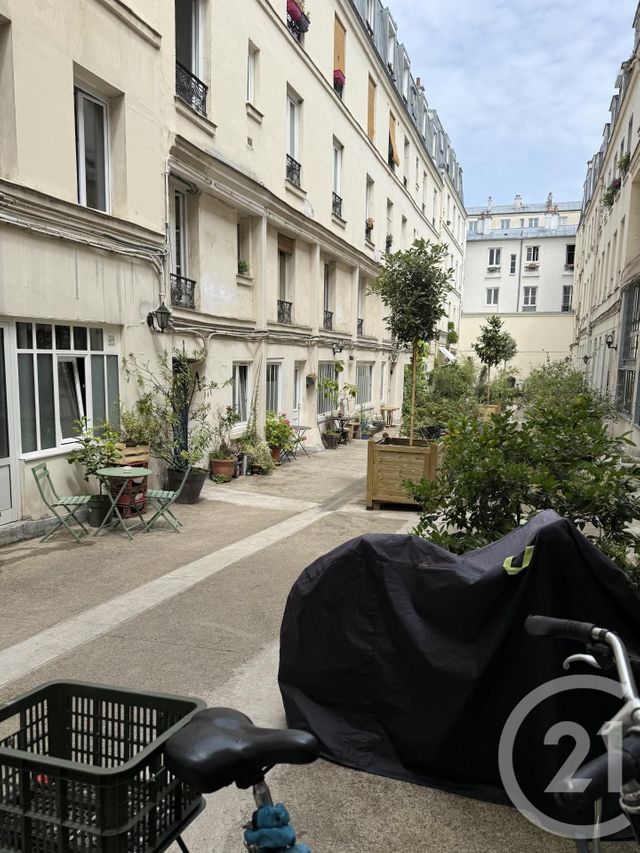 Appartement F1 à vendre - 1 pièce - 14.3 m2 - PARIS - 75011 - ILE-DE-FRANCE - Century 21 Parmentier - Saint Maur