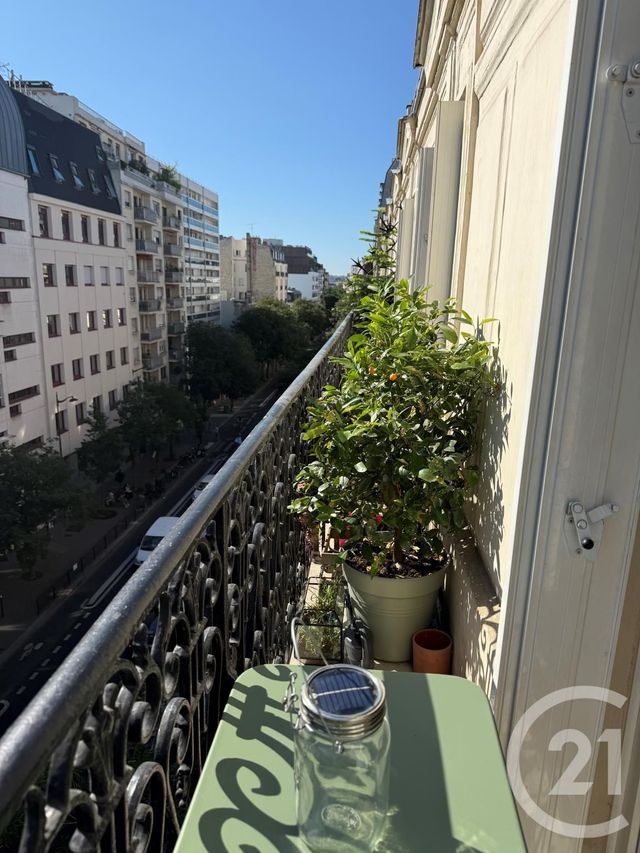 Appartement F3 à vendre - 3 pièces - 45.49 m2 - PARIS - 75011 - ILE-DE-FRANCE - Century 21 Parmentier - Saint Maur