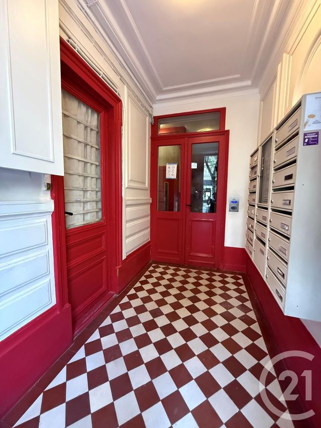 Appartement F3 à vendre - 3 pièces - 45.49 m2 - PARIS - 75011 - ILE-DE-FRANCE - Century 21 Parmentier - Saint Maur