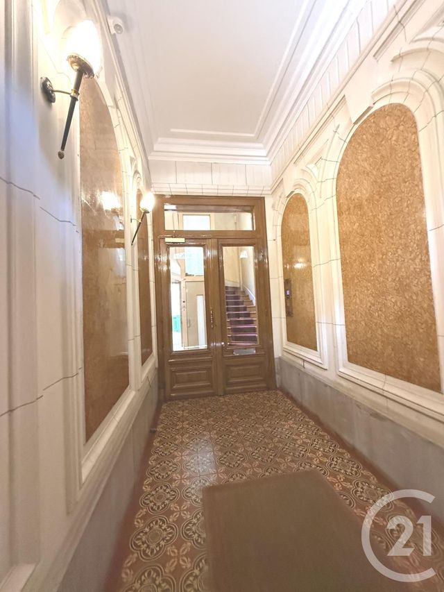 Appartement F5 à vendre - 5 pièces - 111.09 m2 - PARIS - 75011 - ILE-DE-FRANCE - Century 21 Parmentier - Saint Maur