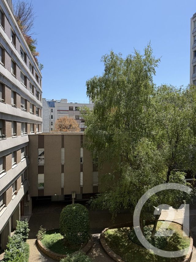 Appartement F1 à vendre - 1 pièce - 28.95 m2 - PARIS - 75011 - ILE-DE-FRANCE - Century 21 Parmentier - Saint Maur