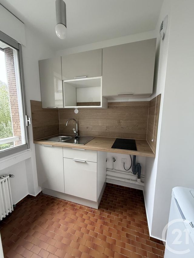 Appartement F1 à vendre - 1 pièce - 28.95 m2 - PARIS - 75011 - ILE-DE-FRANCE - Century 21 Parmentier - Saint Maur