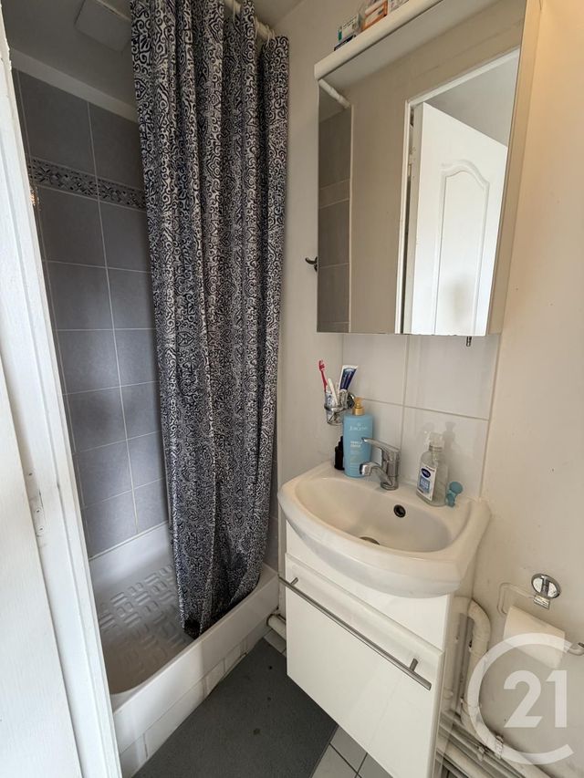 Appartement Studette à vendre - 1 pièce - 14.7 m2 - PARIS - 75010 - ILE-DE-FRANCE - Century 21 Parmentier - Saint Maur