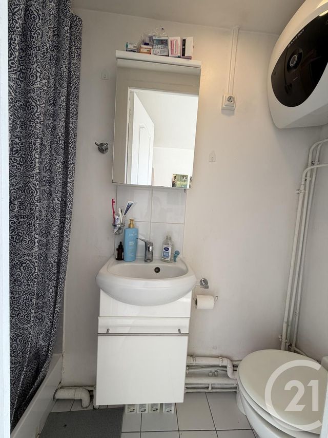 Appartement Studette à vendre - 1 pièce - 14.7 m2 - PARIS - 75010 - ILE-DE-FRANCE - Century 21 Parmentier - Saint Maur