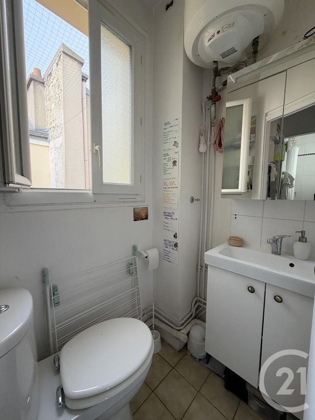 Appartement Studette à vendre - 1 pièce - 14.06 m2 - PARIS - 75011 - ILE-DE-FRANCE - Century 21 Parmentier - Saint Maur